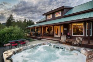 Alpine Acres Lodge by NW Comfy Cabins