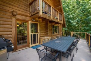 Custom Log Cabin with Tons of Great Amenities