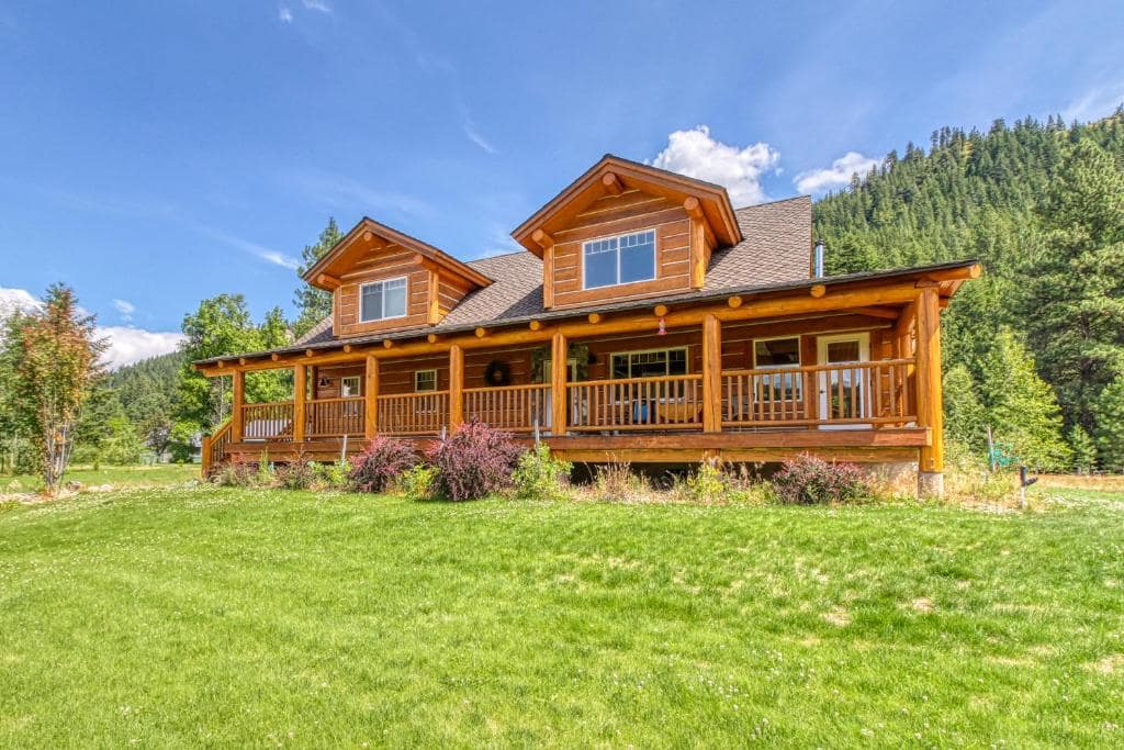 Forestside Lodge