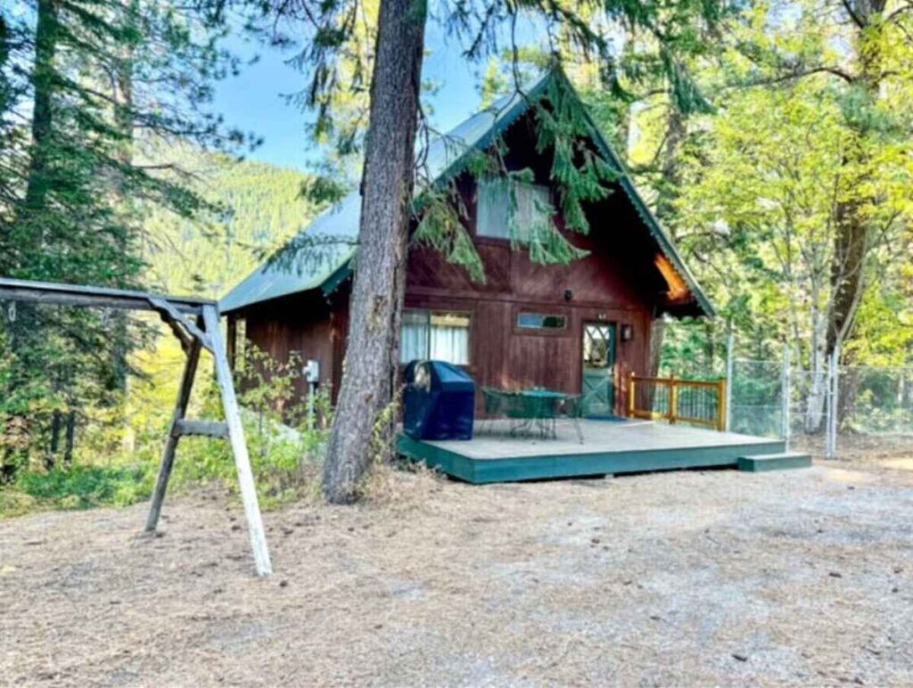 Peaceful Mountain Cabin